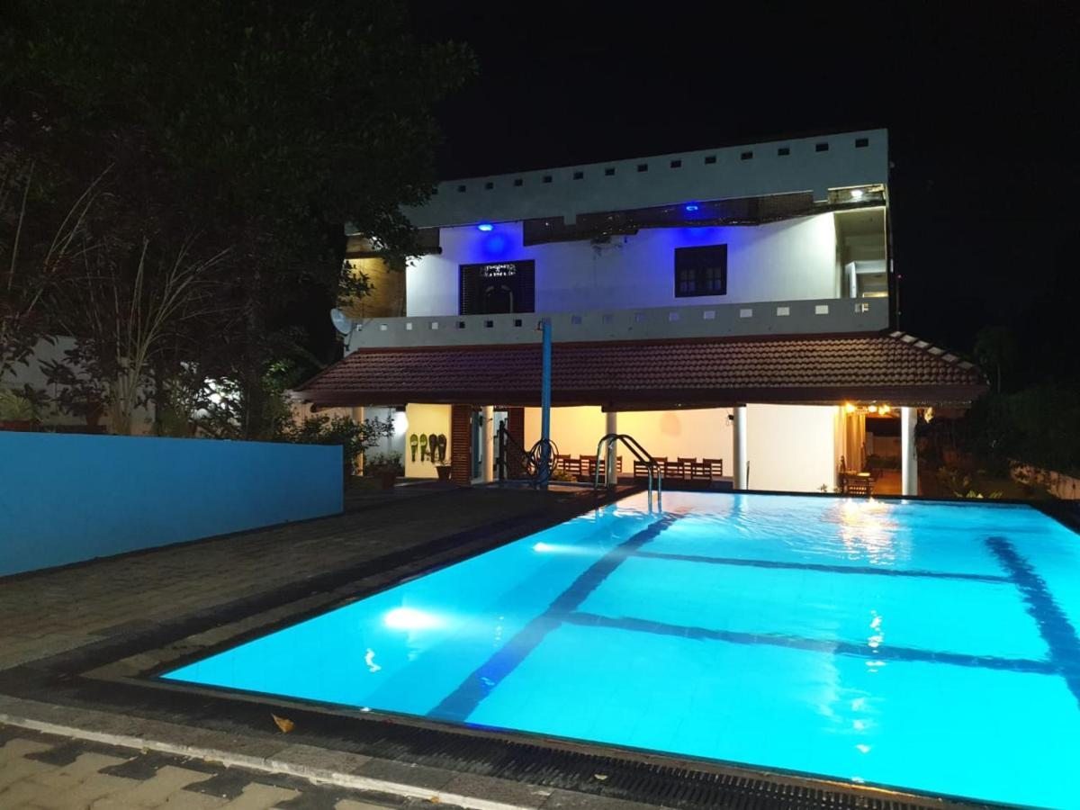 Villa Talpe Exterior photo
