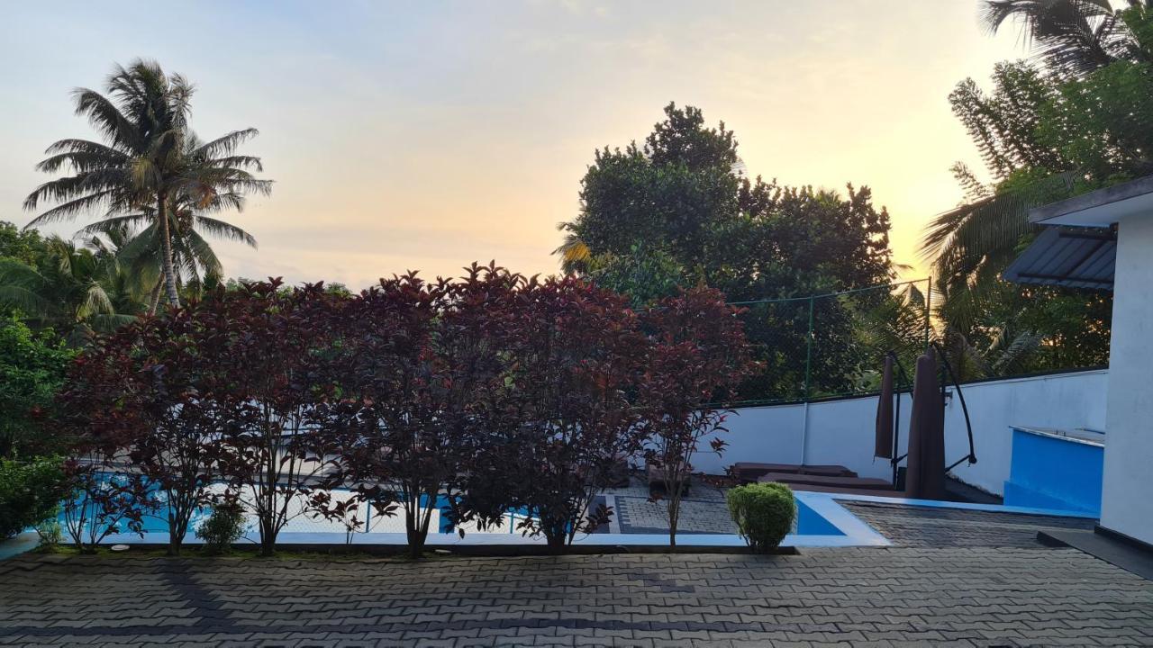 Villa Talpe Exterior photo